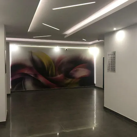 Winorosli 公寓 华沙